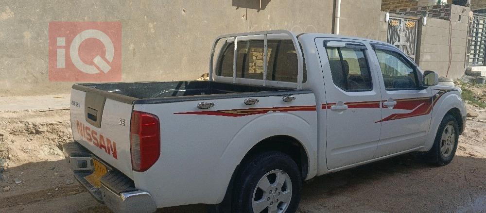 نیسان نەڤارا